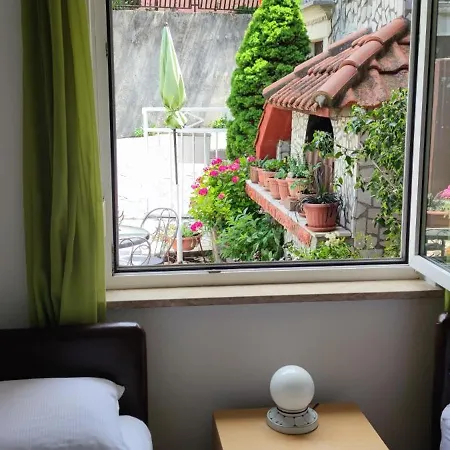 Rajski Vrt * Crikvenica