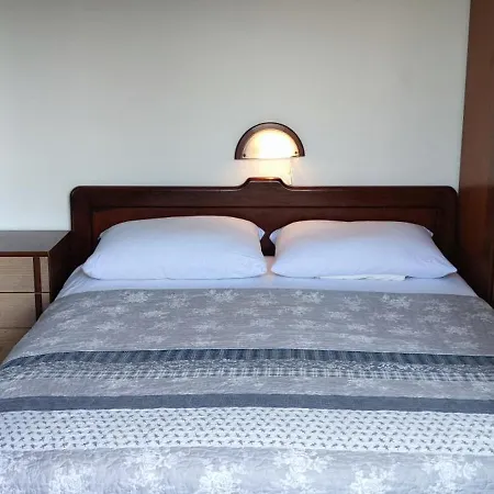 Rajski Vrt 茨里克韦尼察